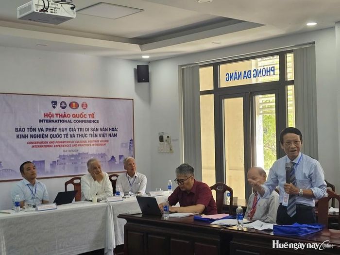 Các chuyên gia trao đổi những vấn đề đặt ra trong phát triển công nghiệp văn hóa tại Huế và Việt Nam