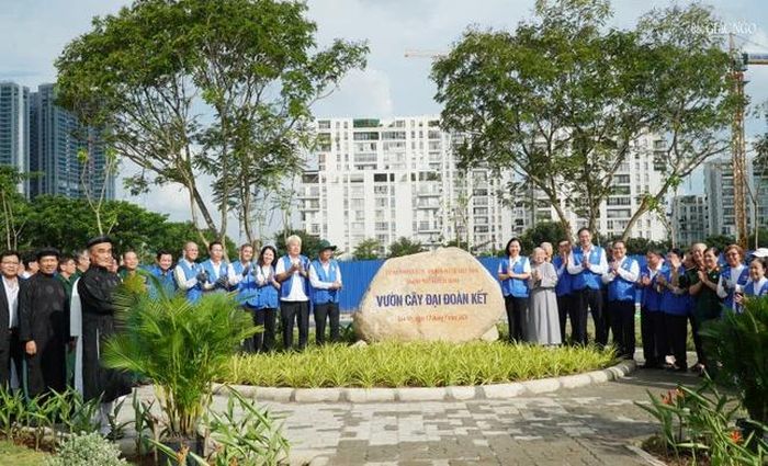 Công trình Vườn cây Đại đoàn kết tại phường Tân Mỹ
