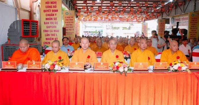 Chư tôn đức chứng minh, tham dự