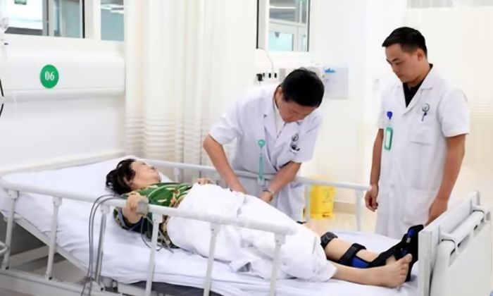 Sau hơn một tuần chính thức đi vào hoạt động (9 - 17/7), Bệnh viện Hữu nghị Việt Đức cơ sở Ninh Bình đã tiếp nhận gần 2.200 lượt người đến khám.