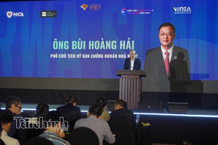Ông Bùi Hoàng Hải - Phó Chủ tịch Ủy ban Chứng khoán Nhà nước phát biểu tại sự kiện. Ảnh: Mai Tấn