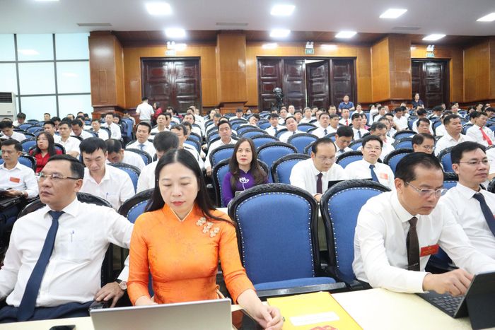 Các đại biểu tham dự phiên chất vấn. Ảnh: Đào Cảnh