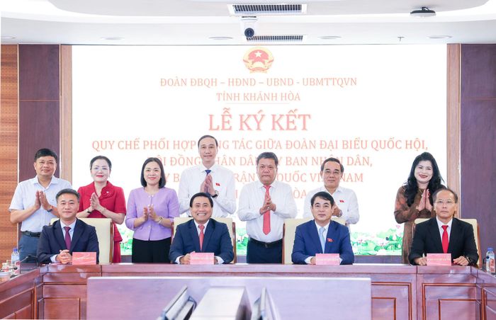 Lãnh đạo tỉnh thực hiện ký kết Quy chế phối hợp giữa 4 cơ quan