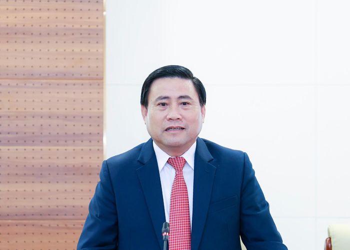 Chủ tịch HĐND tỉnh Lâm Đông phát biểu tại hội nghị