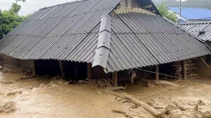 Lũ ống, lũ quét gây nhiều thiệt hại về người và của trên địa bàn tỉnh Lai Châu.