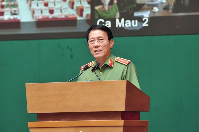 Bộ trưởng Lương Tam Quang phát biểu hội nghị.