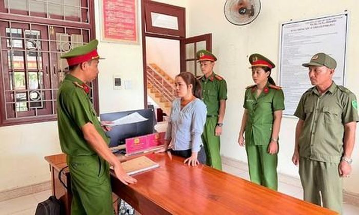 Cơ quan CSĐT Công an TP Đà Nẵng khởi tố, bắt giữ Hoàng Thị Lý.