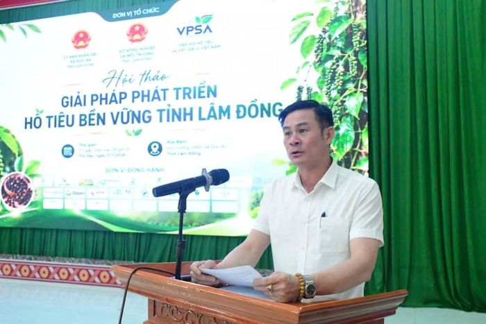 Đồng chí Vũ Đình Cường, Phó Giám đốc Sở Nông nghiệp và Môi trường tỉnh Lâm Đồng phát biểu tại hội thảo