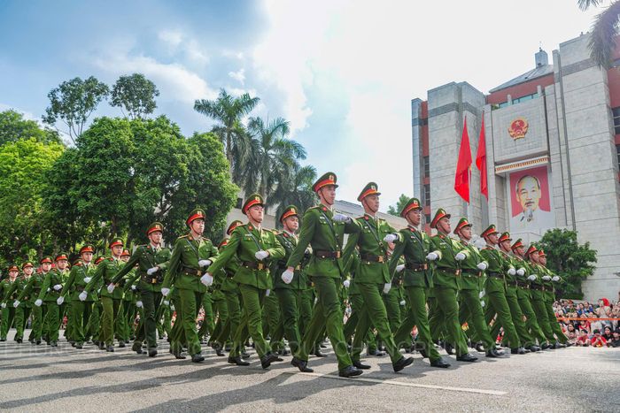 Lực lượng Cảnh sát hình sự tham gia diễu binh Vì Thủ đô bình yên. Ảnh PV
