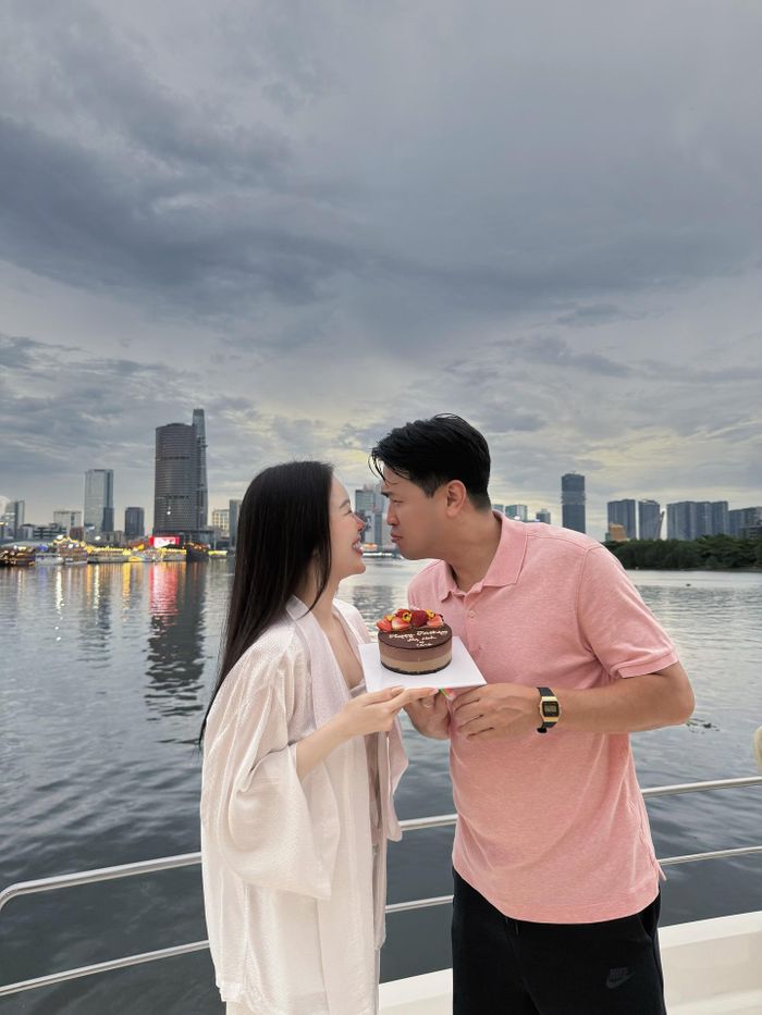 Linh Rin và Phillip Nguyễn