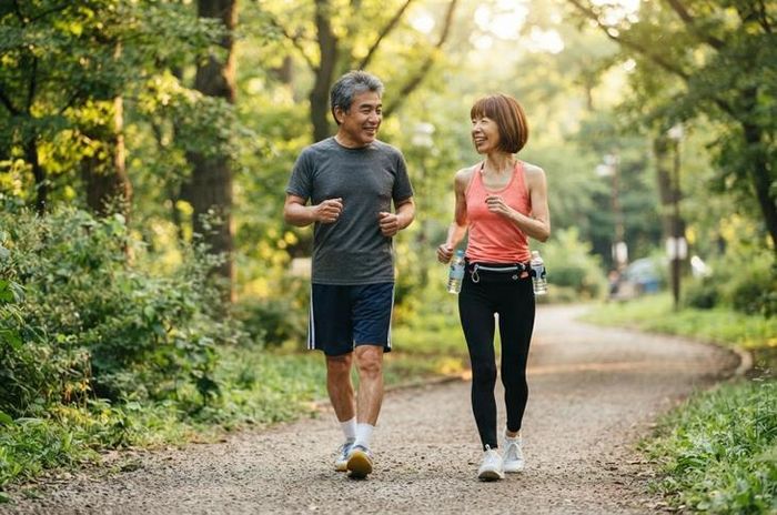 Đi bộ giúp người đái tháo đường kiểm soát đường huyết và giữ được vóc dáng.
