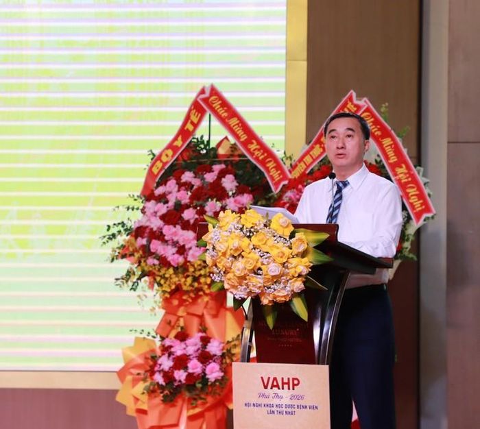 GS.TS Trần Văn Thuấn, Thứ trưởng Bộ Y tế, Chủ tịch Hội đồng Y khoa Quốc gia phát biểu.