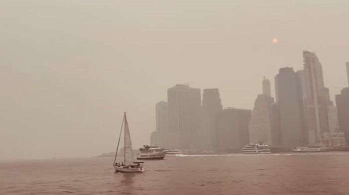 Khói bao phủ New York trong những ngày trước trận Chung kết World Cup 2026. Ảnh: MEC.