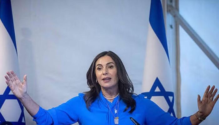 Trước đó, Bộ trưởng Giao thông Vận tải Israel, bà Miri Regev, cho biết số máy bay tiếp dầu của Mỹ tại sân bay Ben Gurion sẽ được giảm xuống còn 20 chiếc nhằm hạn chế tình trạng gián đoạn giao thông hàng không trong mùa cao điểm.