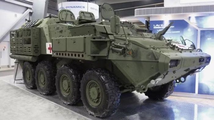 Vào tháng 9/2023, Thủ tướng Canada lúc bấy giờ là ông Justin Trudeau đã tuyên bố phân bổ 650 triệu đô la Canada để sản xuất thêm 50 xe bọc thép ACSV nữa cho Ukraine.