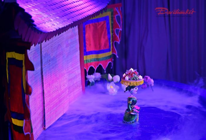 Sự giao thoa đặc biệt, đã tạo nên một sân khấu vừa đậm dấu ấn di sản, vừa mang hơi thở sáng tạo, góp phần nâng cao trải nghiệm của khán giả.
