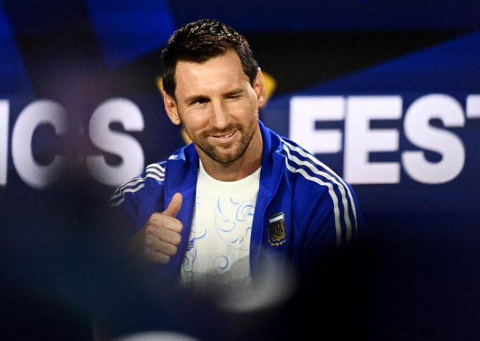 Messi đứng trước cơ hội giành Quả bóng Vàng thứ chín nếu cùng Argentina bảo vệ thành công chức vô địch World Cup.