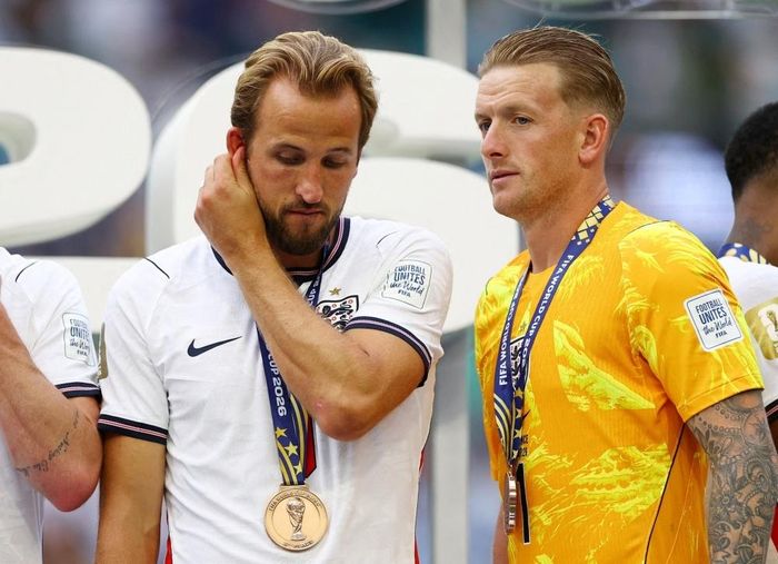 Anh và Pháp tạo nên màn rượt đuổi 10 bàn thắng trong trận tranh hạng ba World Cup 2026 tại Miami.