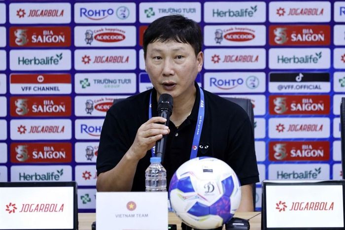 HLV Kim Sang-sik hài lòng sau chiến thắng trước Myanmar