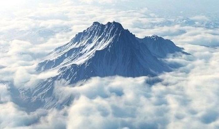 Núi Olympus, ngọn núi cao nhất Hy Lạp và là biểu tượng trong thần thoại Hy Lạp