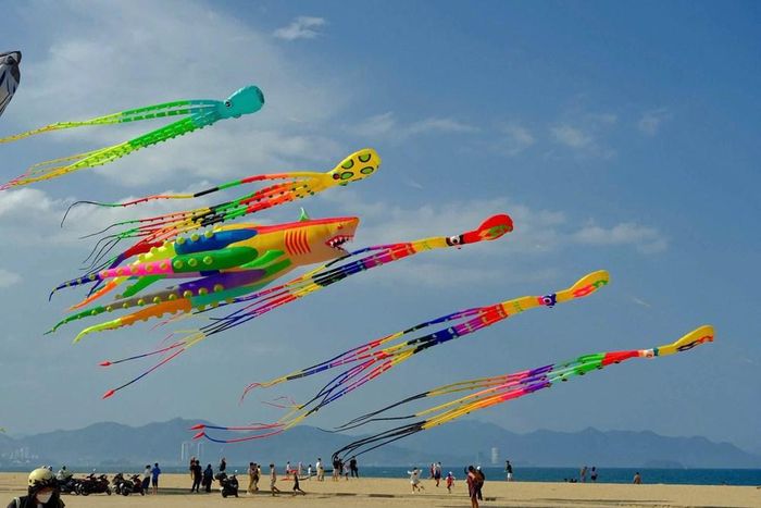 Sắc màu Lễ hội thả diều khổng lồ