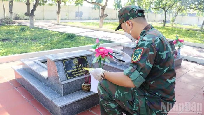 Việc tìm kiếm, quy tập và xác định danh tính hài cốt liệt sĩ tại Lâm Đồng được thực hiện nghiêm túc, cẩn trọng, khoa học, đồng bộ với quyết tâm hoàn thành chiến dịch theo kế hoạch đề ra.
