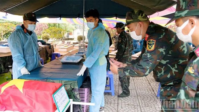 Lực lượng chức năng thực hiện số hóa toàn trình bảo đảm tính chính xác trong quá trình lấy mẫu.