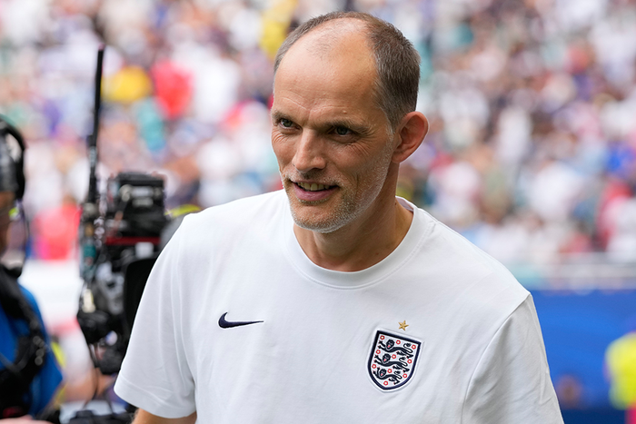 HLV Thomas Tuchel trong trận Anh gặp Pháp. Ảnh: AP