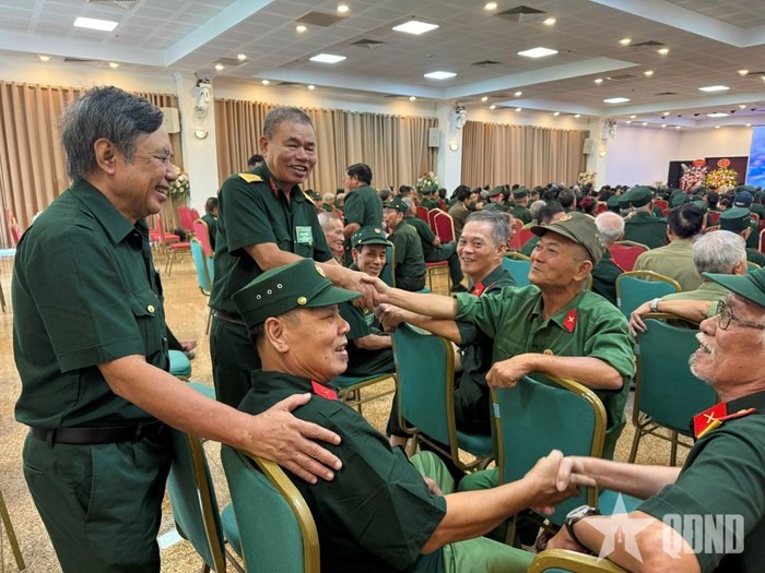 Niềm vui hội ngộ của các cựu chiến binh Trung đoàn 515.