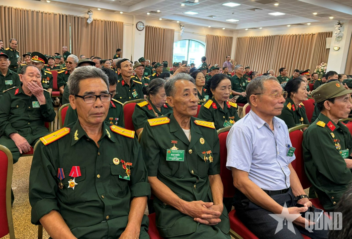 Các cựu chiến binh dự gặp mặt.