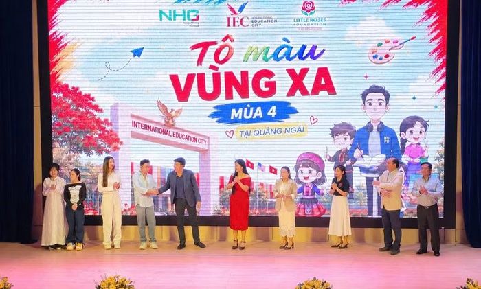 Khởi động dự án Tô Màu Vùng Xa mùa 4.