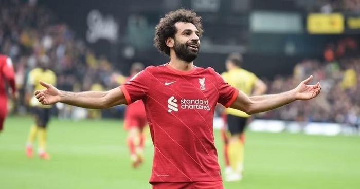 Ngoài ra, tiền đạo người Ai Cập còn nâng cao Siêu cúp châu Âu, FIFA Club World Cup và Community Shield.