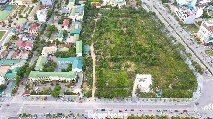 Tầng cao xây dựng tối đa được nâng từ 35 tầng lên 39 tầng, bổ sung thêm 1 - 2 tầng hầm. Chiều cao tối đa công trình không lớn hơn 155m. Quy mô dân số tăng từ 5.500 người lên 10.500 người.