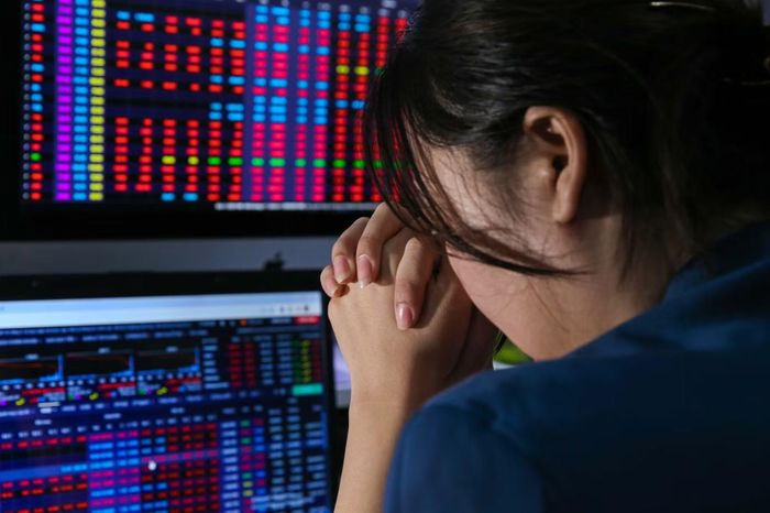VN-Index có tuần giảm điểm thứ 3 liên tiếp.