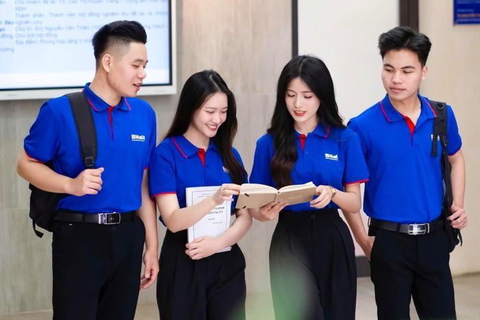Sinh viên đại học tại Hà Nội. Ảnh: HaUI.