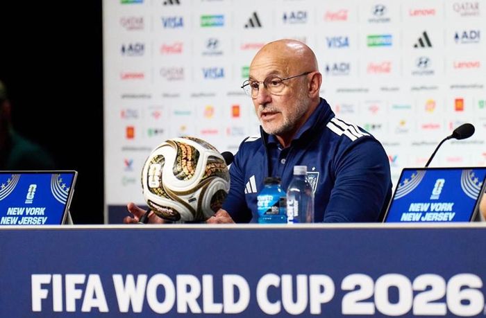 HLV De la Fuente cảnh báo trọng tài - Ảnh: Spanish Football