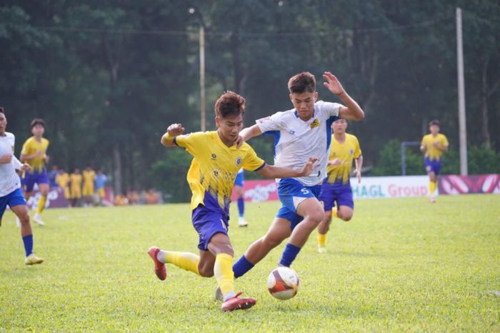 Nhà ĐKVĐ là đội bóng duy nhất toàn thắng sau 2 lượt trận của VCK U17 quốc gia- Cup Rồng Đỏ 2026