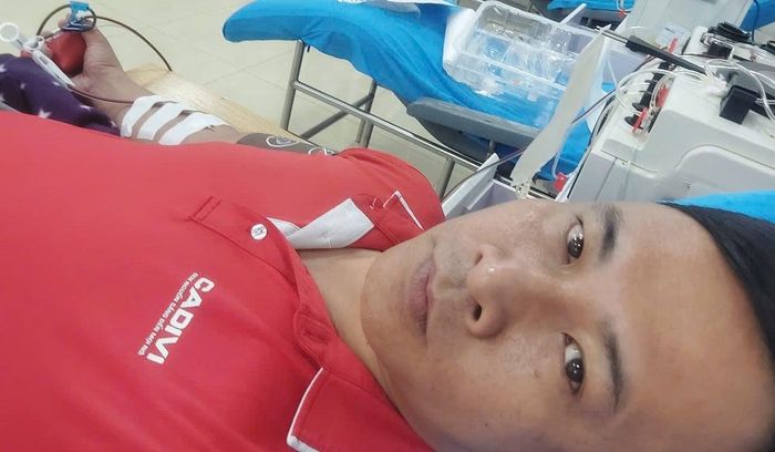 Anh Đặng Cao Cường (phường Thành Vinh) nói bản thân đã tham gia hiến máu tình nguyện liên tục những năm gần đây