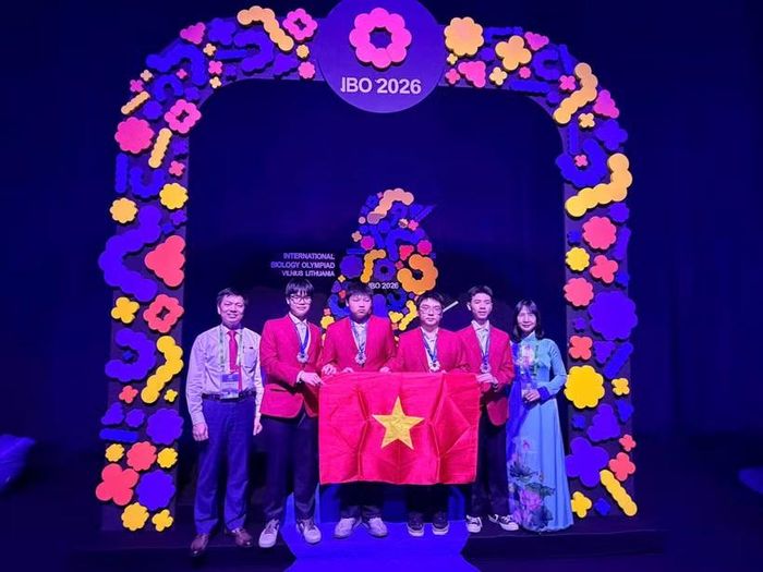 Đội tuyển quốc gia Việt Nam tại Olympic Sinh học quốc tế (IBO) 2026. (Ảnh: Bộ GD-ĐT)