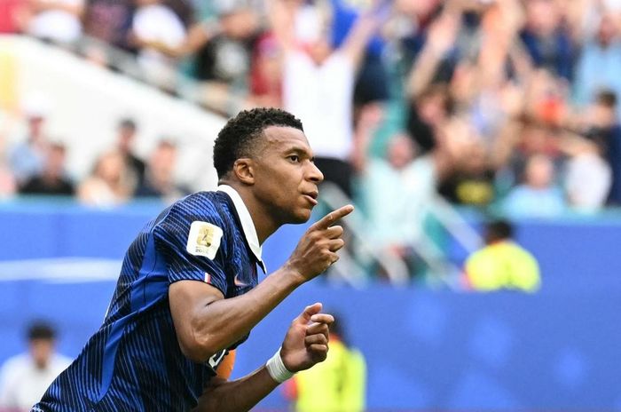 Kylian Mbappe đã chính thức trở thành cầu thủ ghi nhiều bàn thắng nhất lịch sử World Cup. Ảnh: AFP/TTXVN