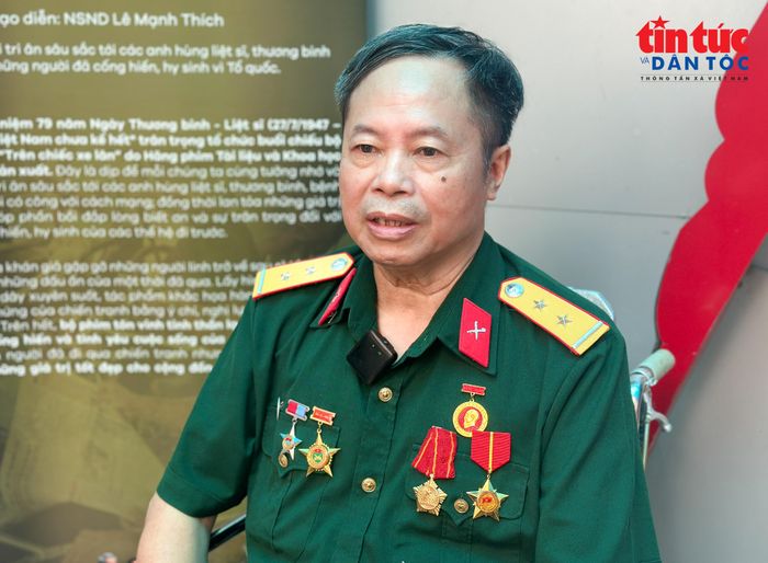 Ông Phạm Hồng Tư chia sẻ những ký ức về nhiệm vụ dò gỡ bom mìn, mở đường và chiến đấu trong những năm tháng chiến tranh ác liệt.