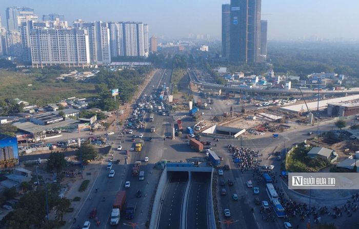 Hai hạng mục tiếp theo sẽ về đích là cầu N4 (đưa vào khai thác vào cuối tháng 7/2026) và cầu N1.1; N1.3 (gói thầu XL12) sẽ thông xe vào cuối tháng 9 tới, tạo hướng lưu thông từ Mai Chí Thọ rẽ trái vào đường dẫn cao tốc Tp.HCM - Long Thành - Dầu Giây.