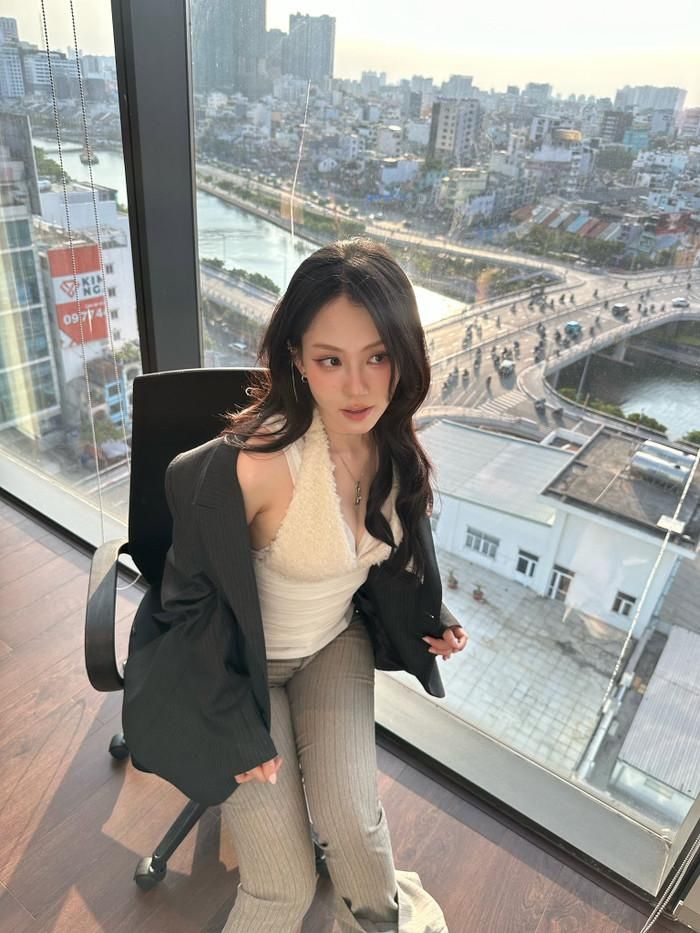 Phía công ty quản lý lên tiếng về việc Mai PHương cho rằng 2 năm làm việc không nhận thù lao.