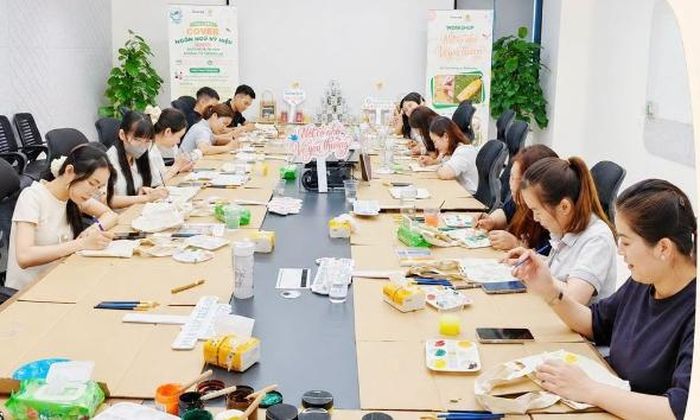 Công đoàn Công ty trách nhiệm hữu hạn Khoa học kỹ thuật Goertek Vina tạo sân chơi cho đoàn viên qua cuộc thi vẽ tranh.