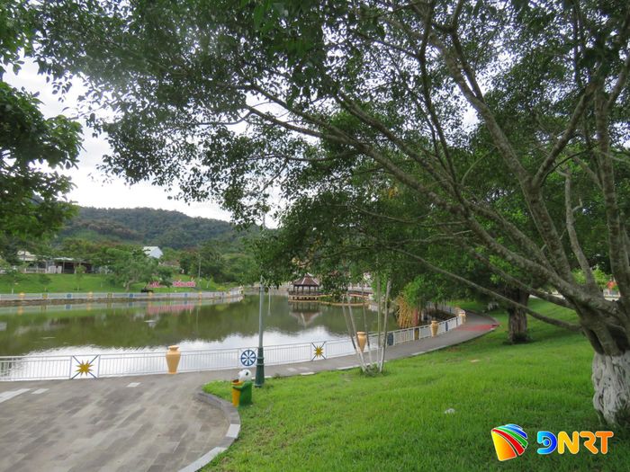 Công viên Thống Nhất, trung tâm của Tây Giang. Ảnh: T.V