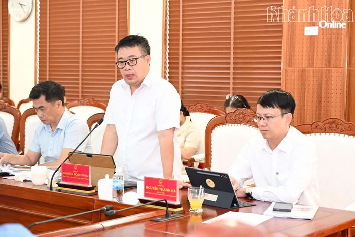 Đồng chí Nguyễn Ngọc Phúc phát biểu tiếp thu ý kiến của đoàn công tác.