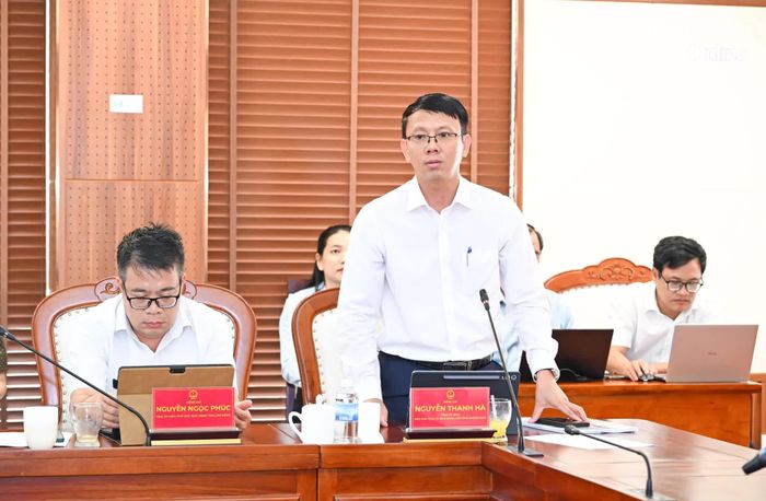 Đồng chí Nguyễn Thanh Hà phát biểu tiếp thu ý kiến của đoàn công tác.