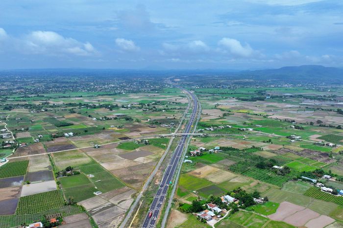 Giao thông phía Đông Lâm Đồng được quan tâm đầu tư hiện đại, ngày một đồng bộ, đa dạng, tạo nguồn lực cho sức bật kinh tế nông thôn