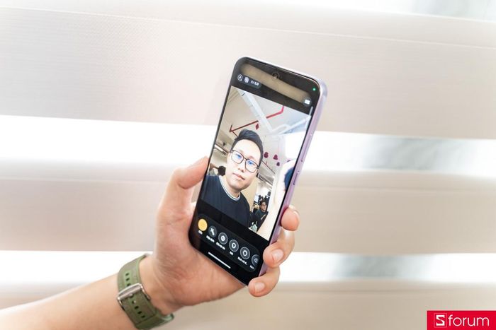 Các điện thoại Reno mới có camera siêu rộng 50MP chất lượng cao