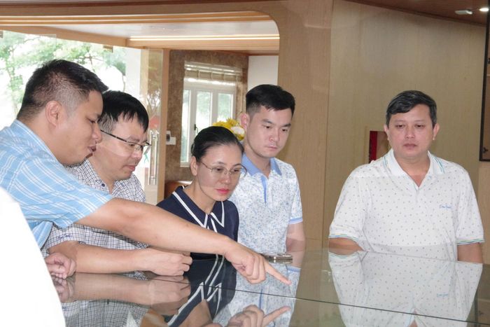 Đoàn tham quan tại Công ty Nhôm Đắk Nông - TKV